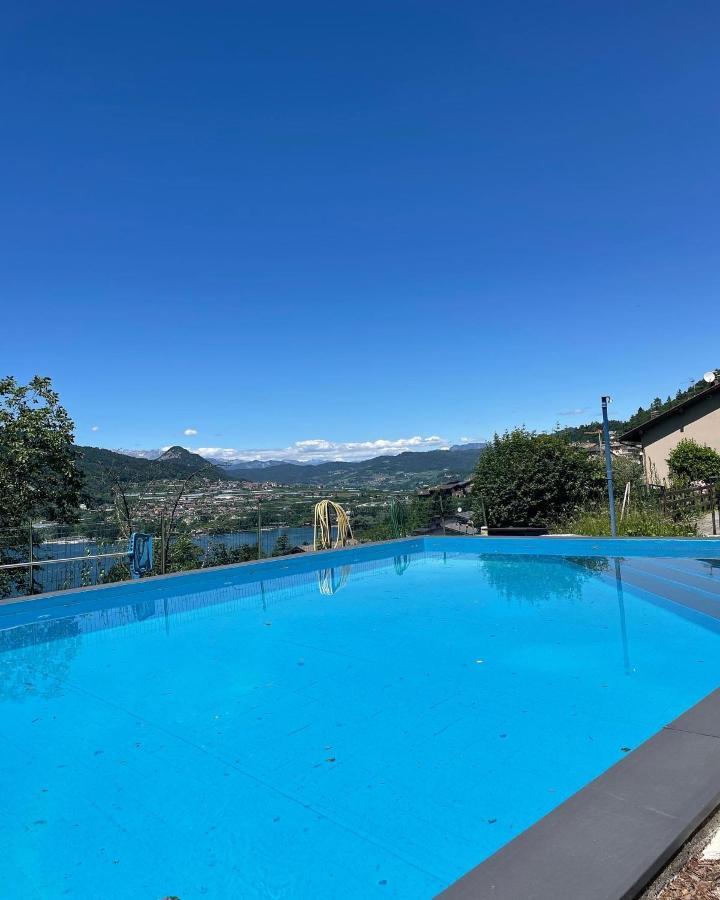 Lake Apartment Ischia Red Тенна Экстерьер фото