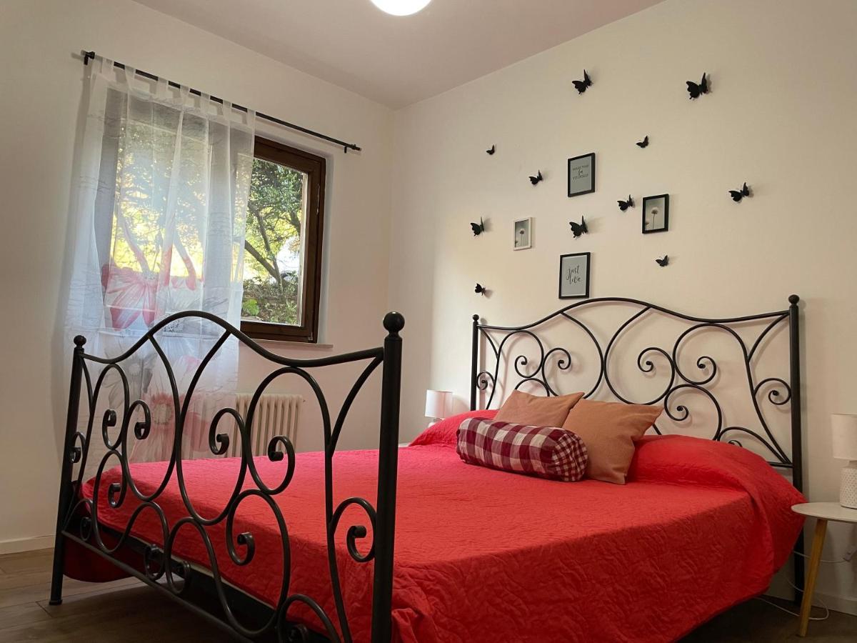 Lake Apartment Ischia Red Тенна Экстерьер фото