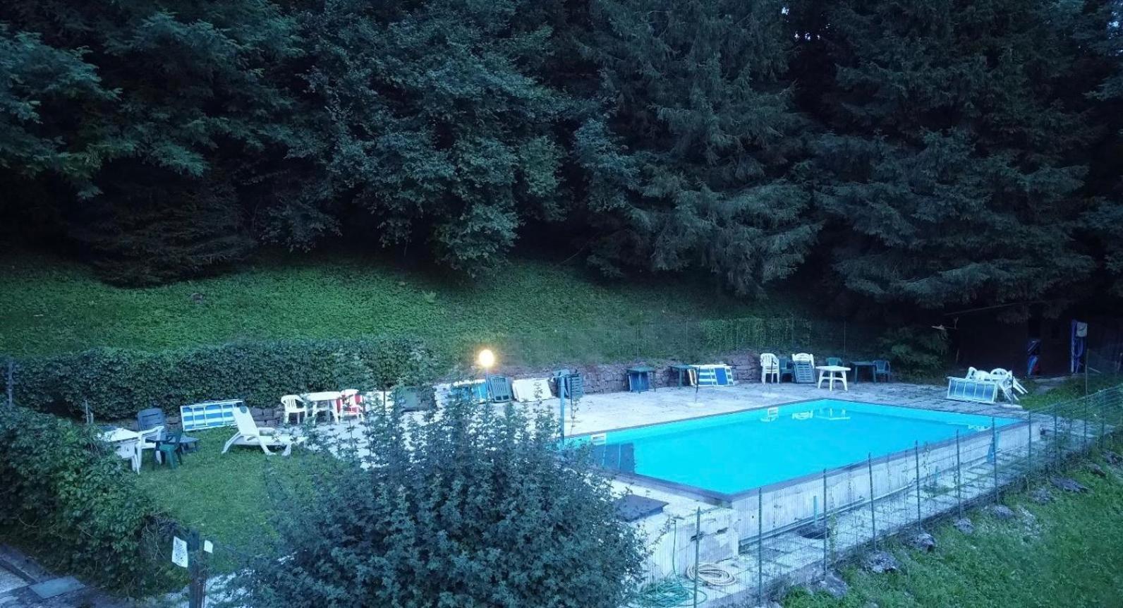 Lake Apartment Ischia Red Тенна Экстерьер фото
